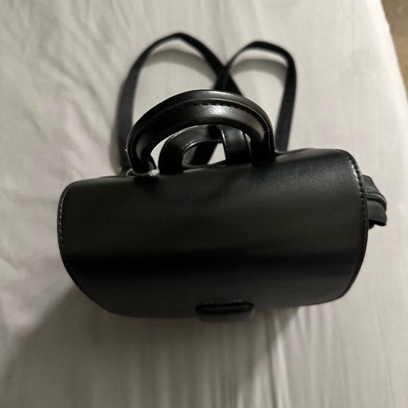 David Jones Flapbag bag pack - Picture 5 of 8